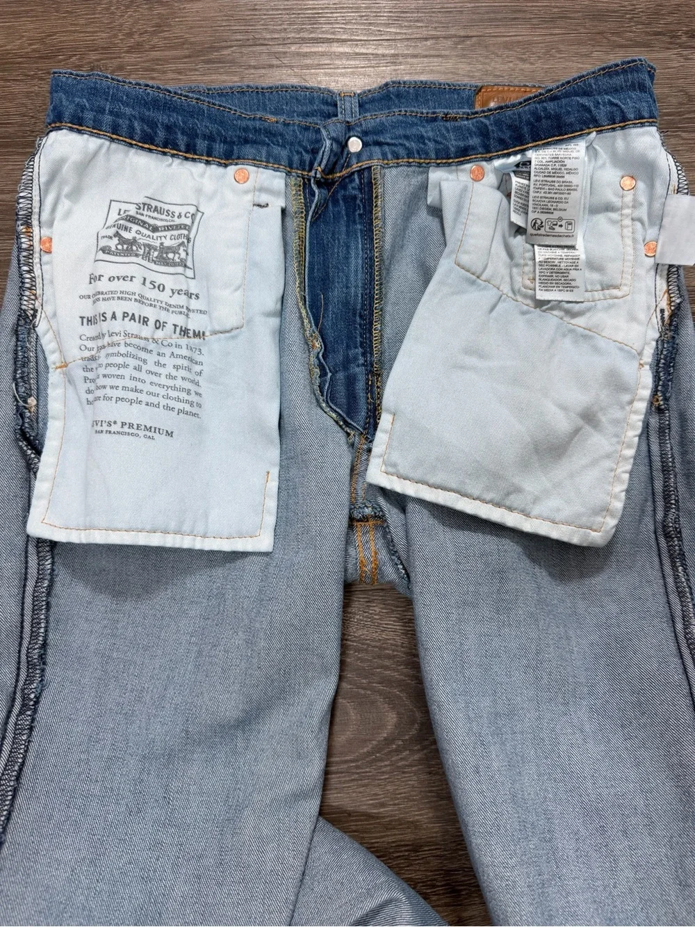 Levis excellent pre
